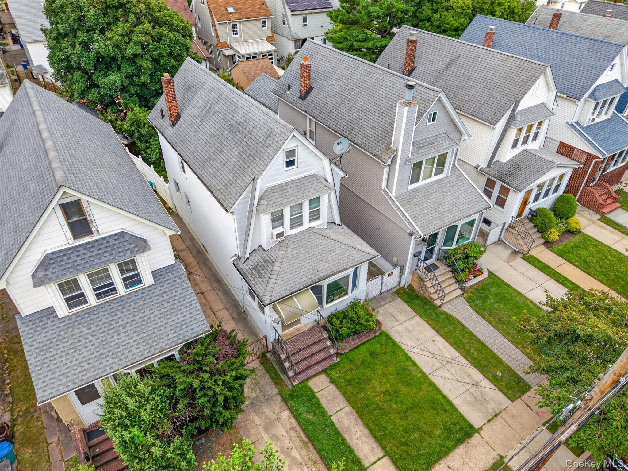 Single Family Manse Street Queens, NY 11375, MLS-1033288-24