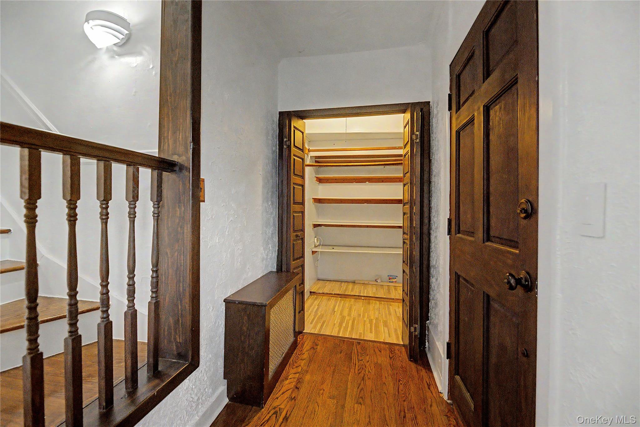 Single Family Longmeadow Road  Westchester County, NY 10704, MLS-1033294-12