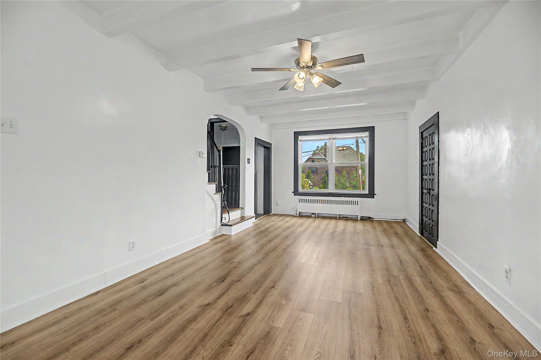 Single Family Longmeadow Road  Westchester County, NY 10704, MLS-1033294-16