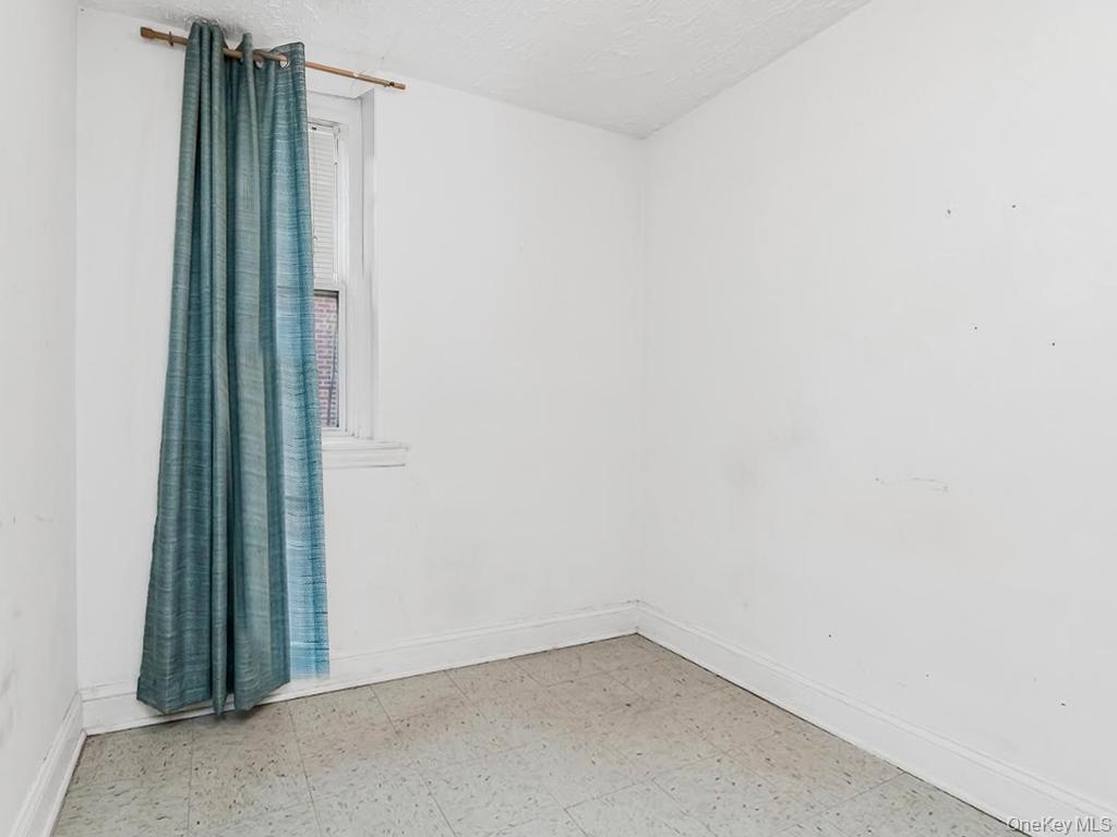 Single Family Phelan Place Bronx, NY 10453, MLS-1033327-29