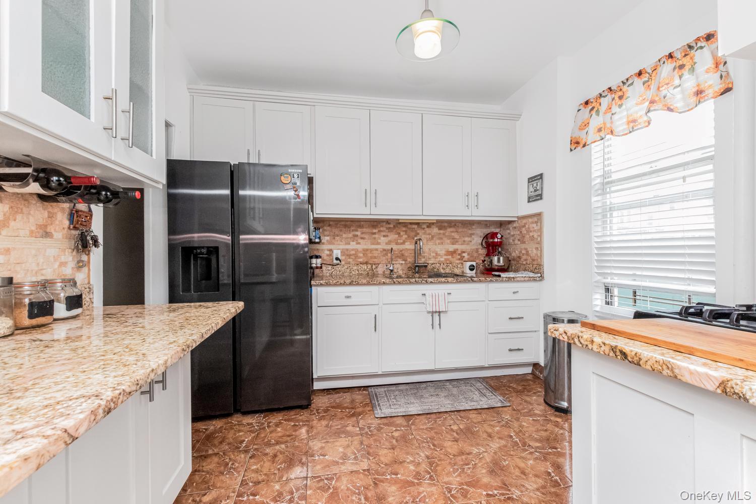 Single Family Phelan Place Bronx, NY 10453, MLS-1033327-7