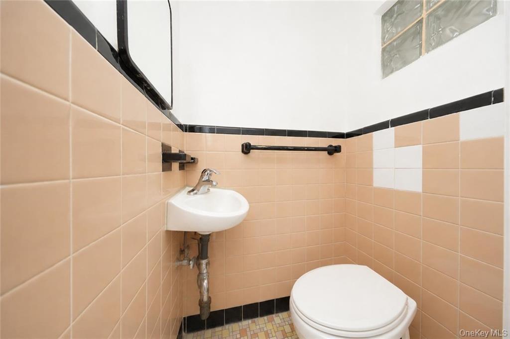 Single Family E 26th Street Brooklyn, NY 11229, MLS-1033331-27
