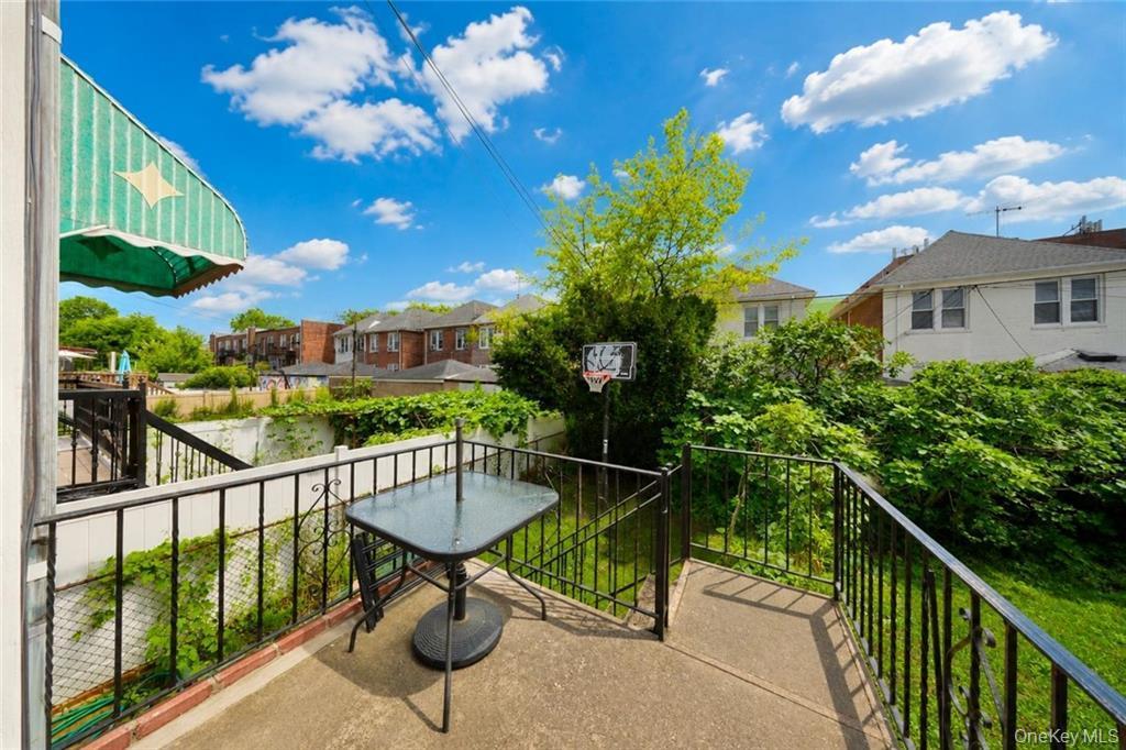 Single Family E 26th Street Brooklyn, NY 11229, MLS-1033331-6