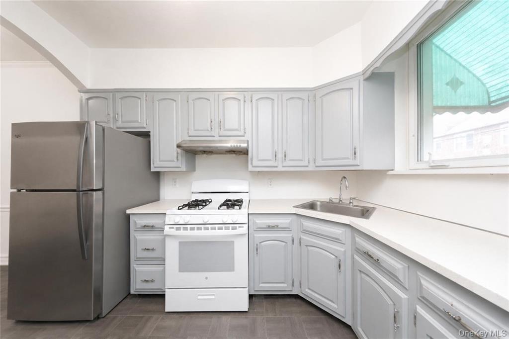 Single Family E 26th Street Brooklyn, NY 11229, MLS-1033331-9