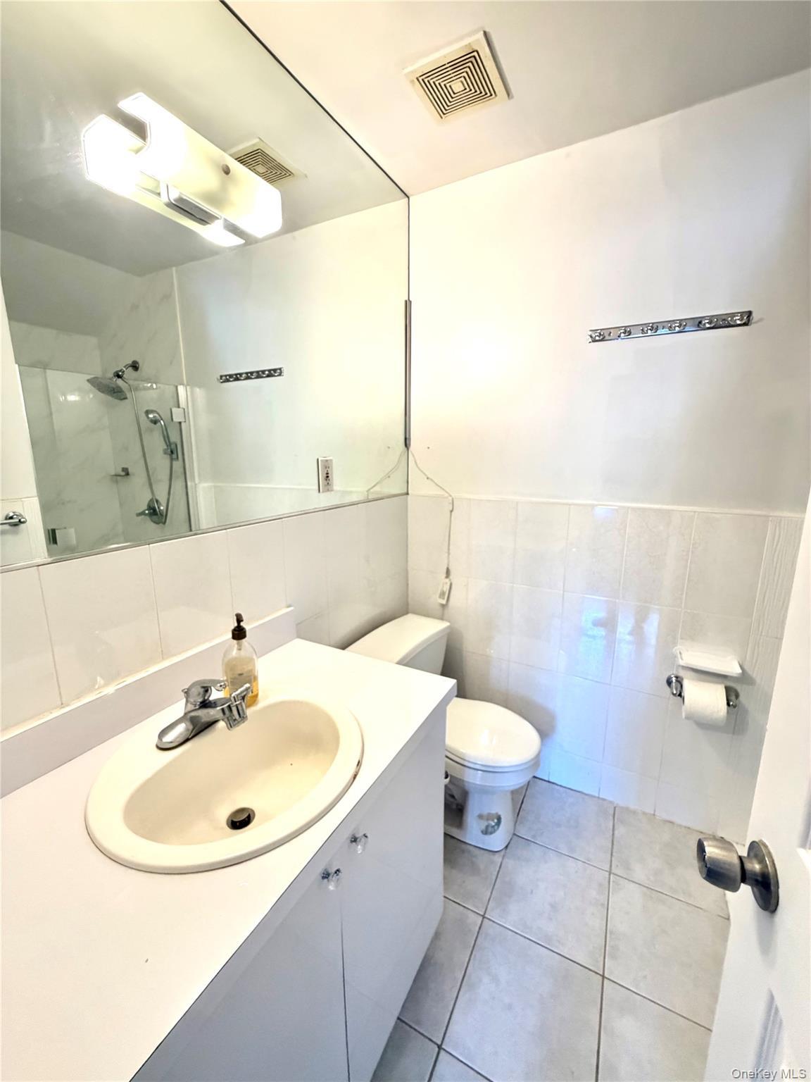 Single Family 83rd Place Queens, NY 11379, MLS-1033345-9
