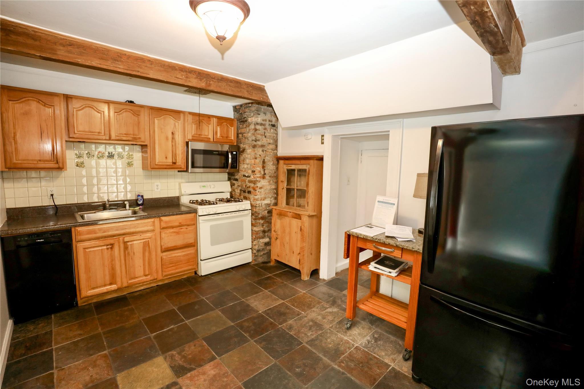 Single Family Morningside Drive  Westchester County, NY 10562, MLS-1033351-5