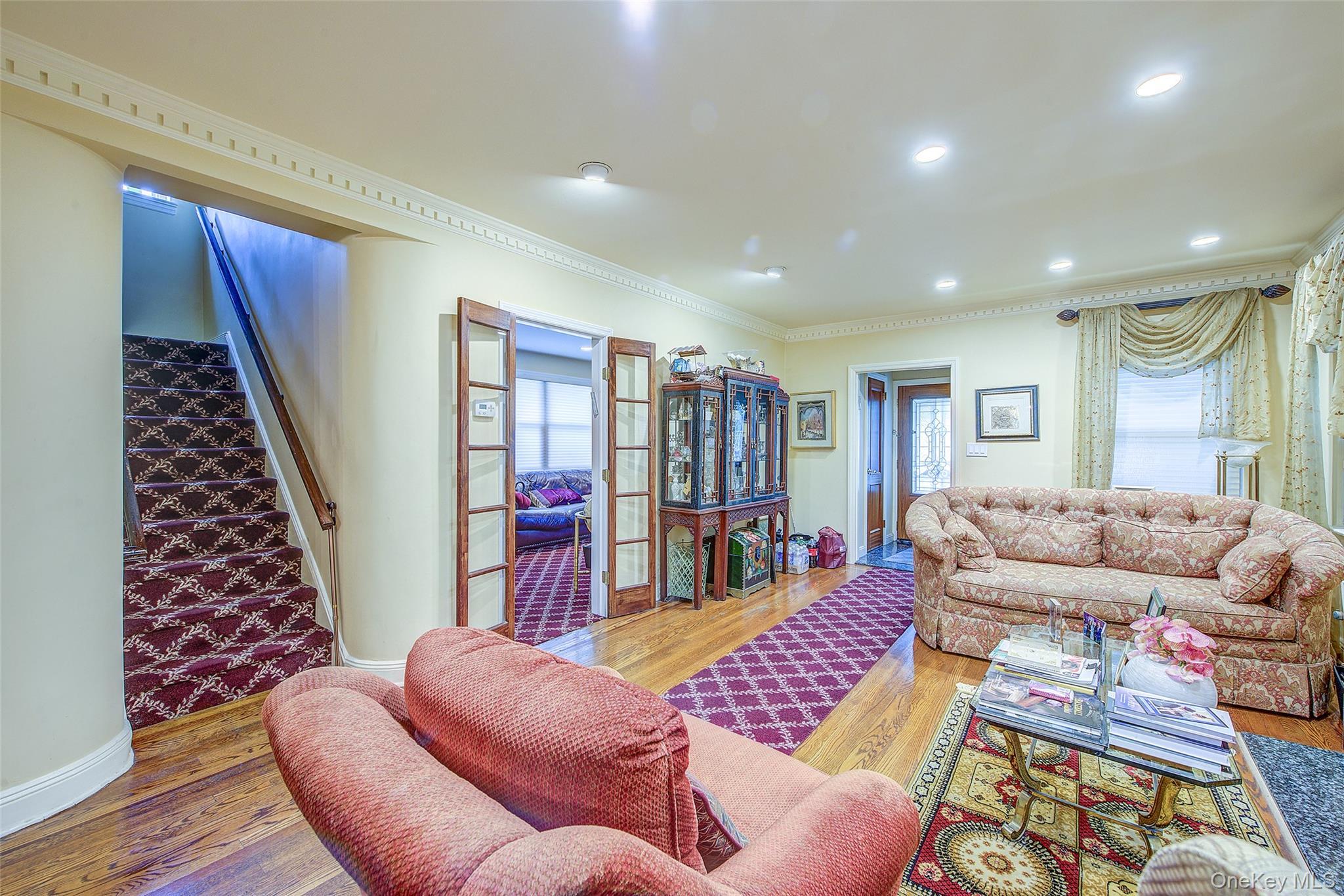 Single Family 174th Street Queens, NY 11366, MLS-1033389-10