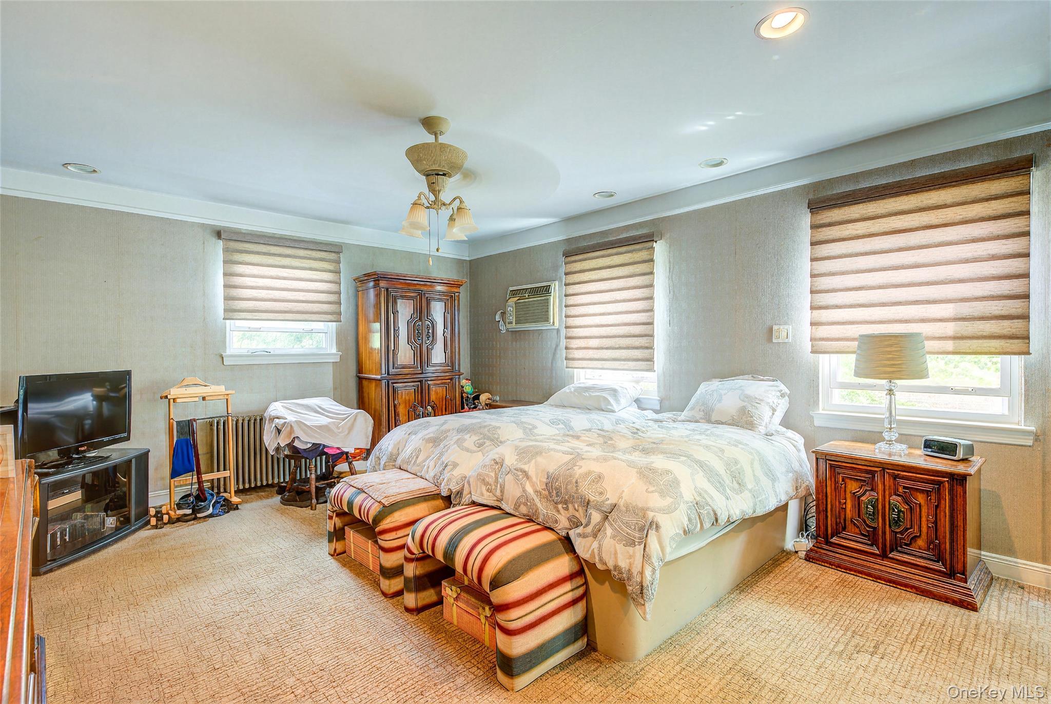 Single Family 174th Street Queens, NY 11366, MLS-1033389-28