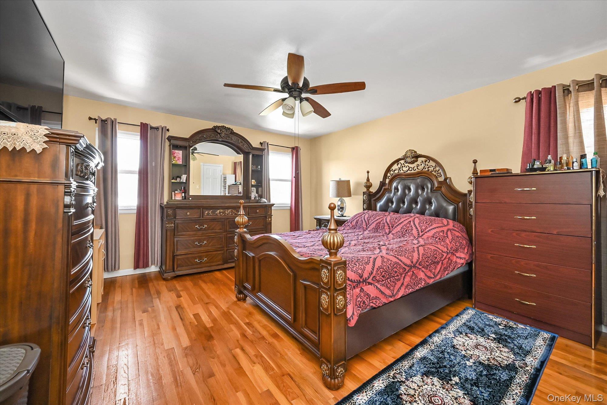 Single Family 147th Avenue  Queens, NY 11422, MLS-1033401-10
