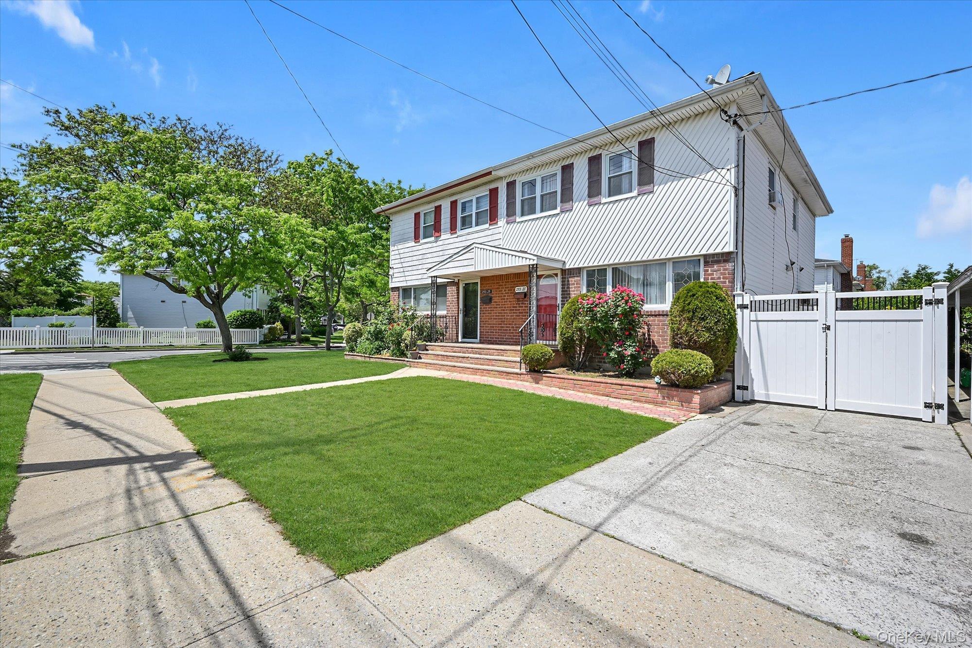 Single Family 147th Avenue  Queens, NY 11422, MLS-1033401-18