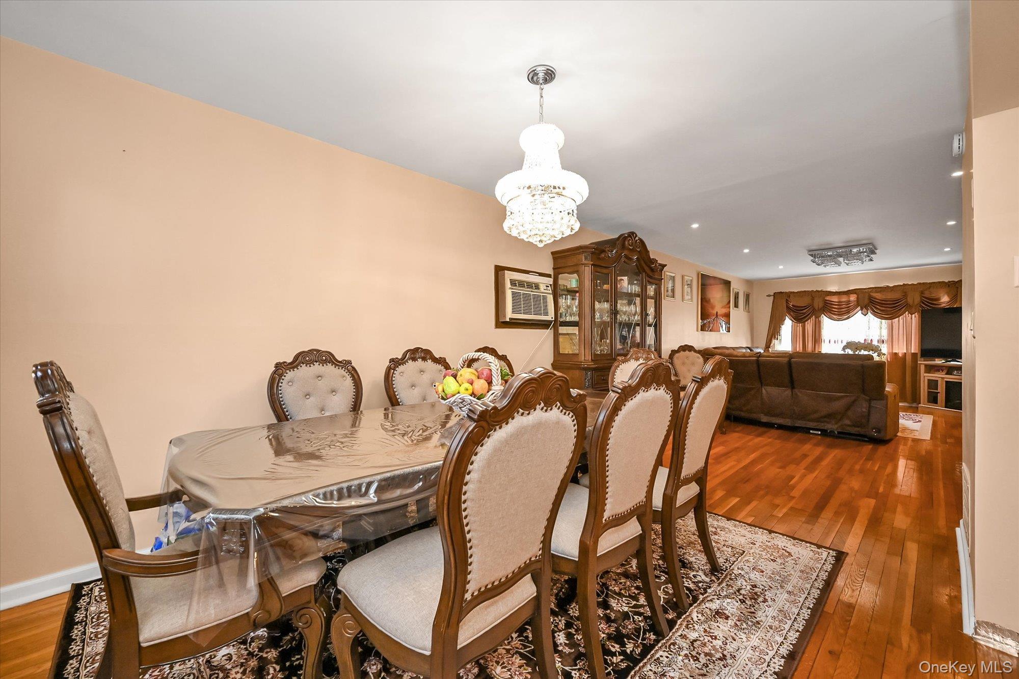 Single Family 147th Avenue  Queens, NY 11422, MLS-1033401-4