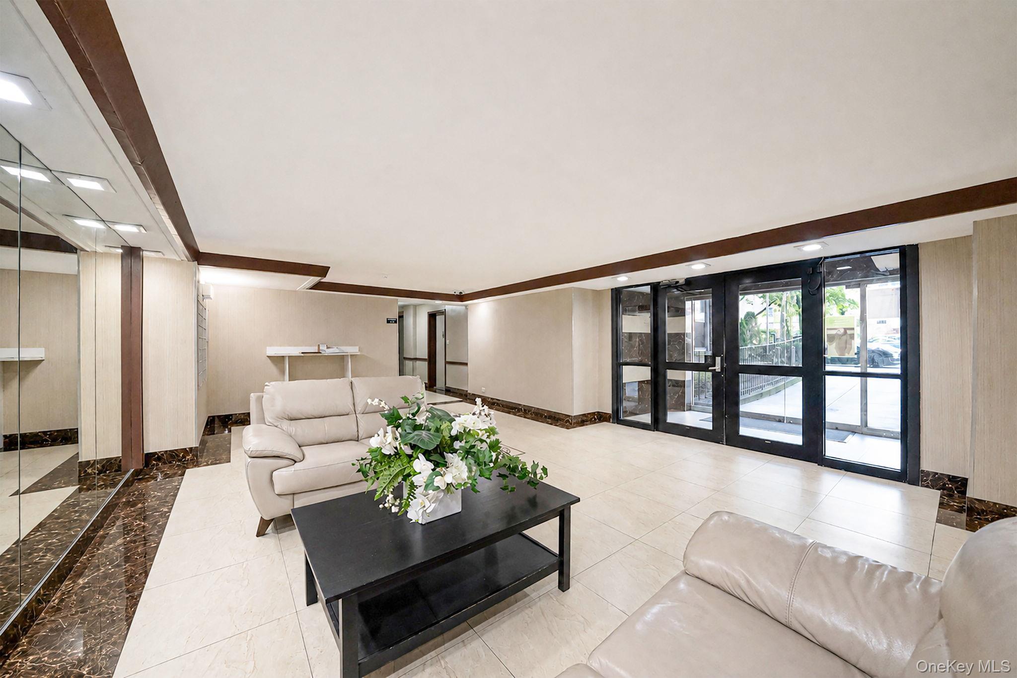 Coop Nostrand Avenue Brooklyn, NY 11229, MLS-1033403-3
