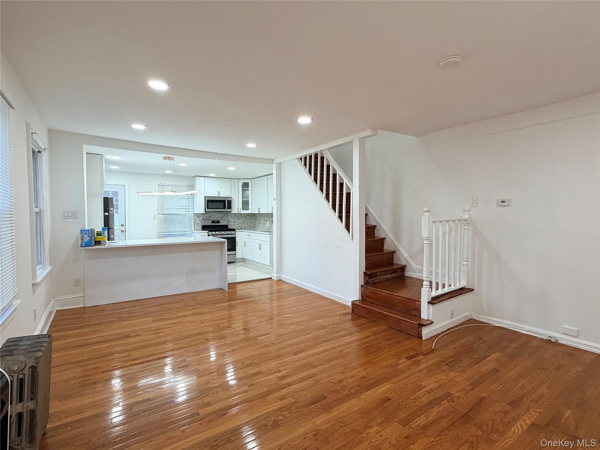 Single Family 81st Avenue Queens, NY 11432, MLS-1033418-7