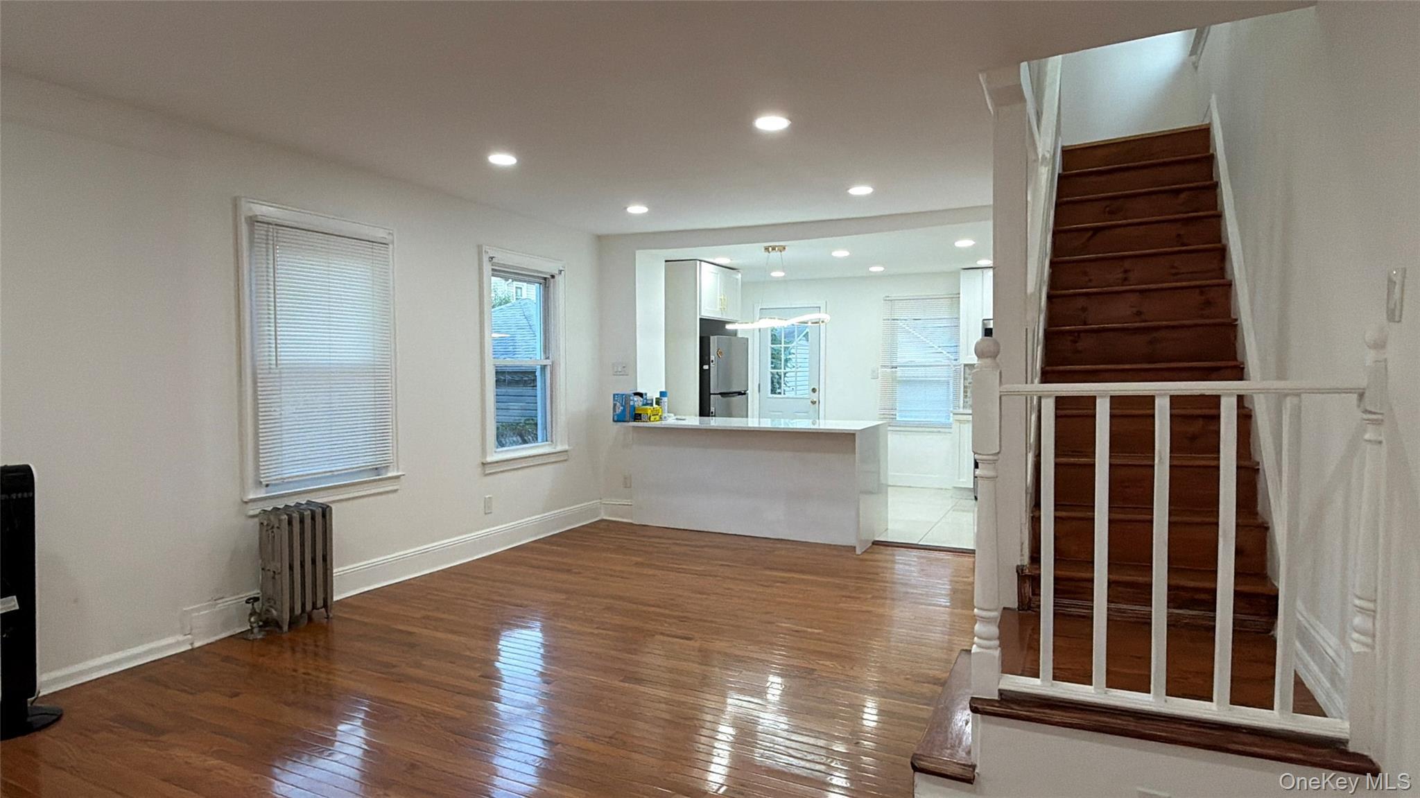 Single Family 81st Avenue Queens, NY 11432, MLS-1033418-8