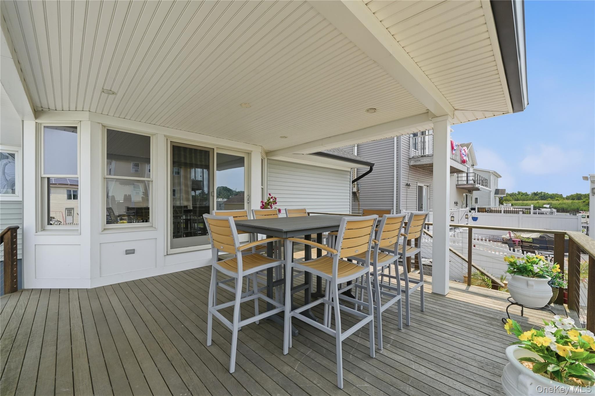 Single Family S 6th Street Suffolk County, NY 11757, MLS-1033421-35
