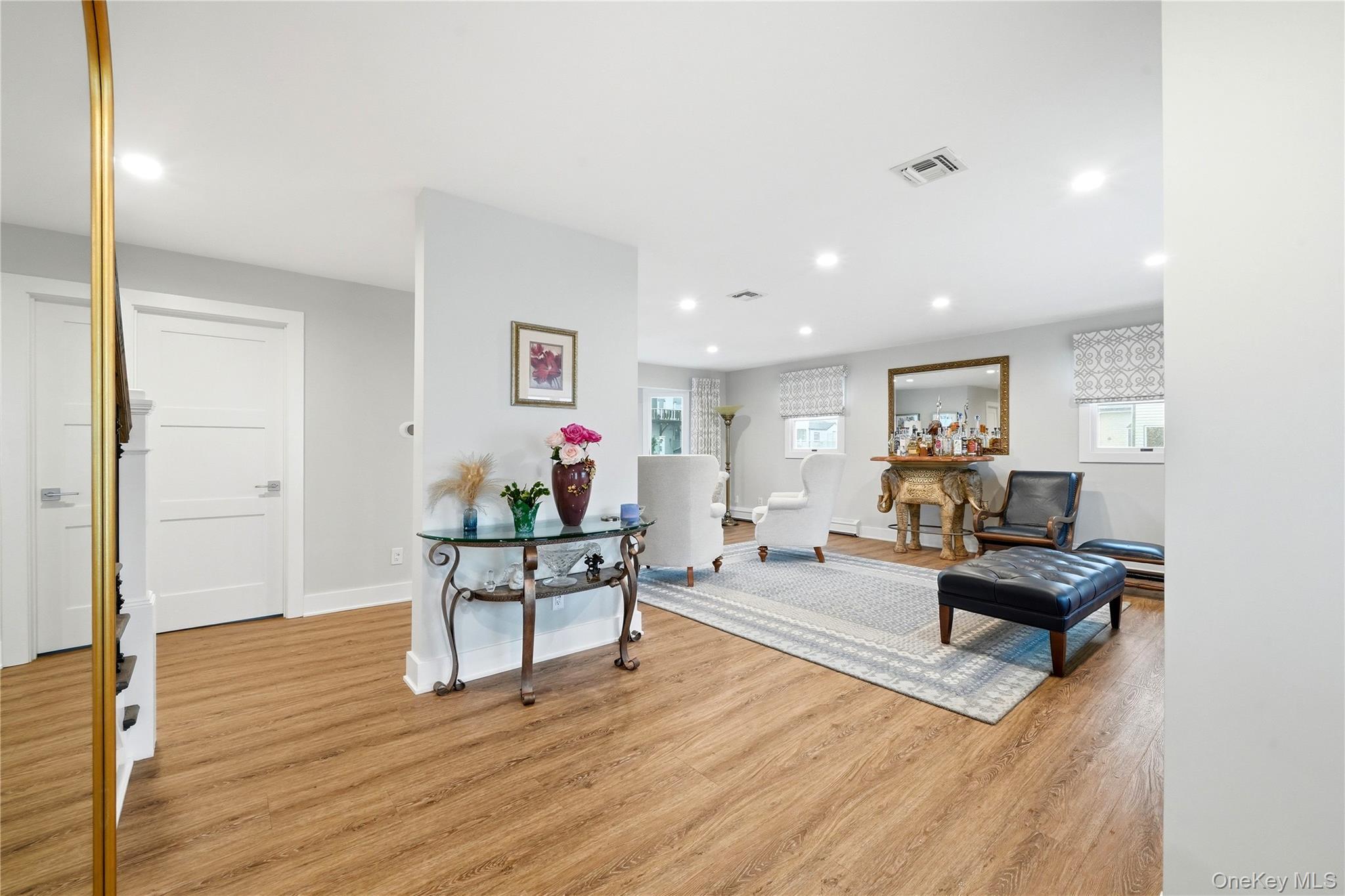 Single Family S 6th Street Suffolk County, NY 11757, MLS-1033421-7