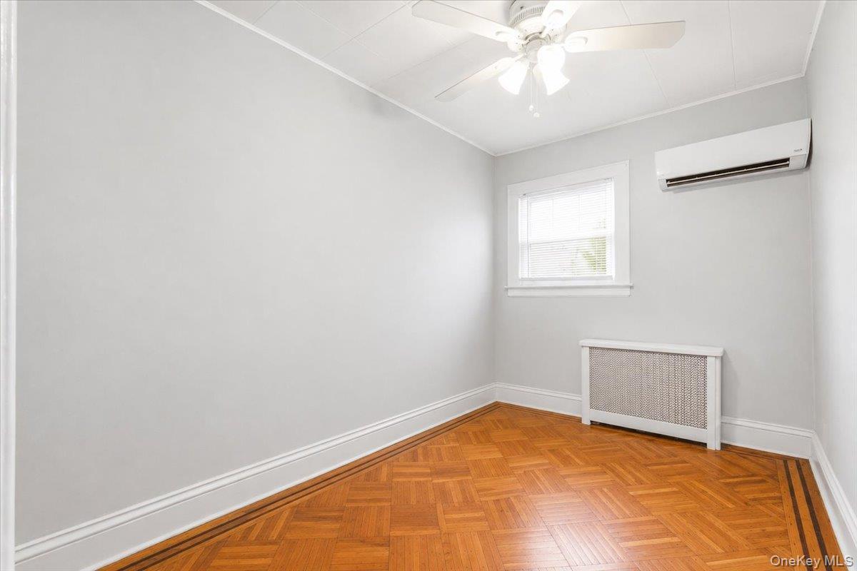 Single Family 67th Road Queens, NY 11374, MLS-1033434-30