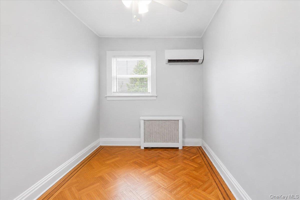 Single Family 67th Road Queens, NY 11374, MLS-1033434-31