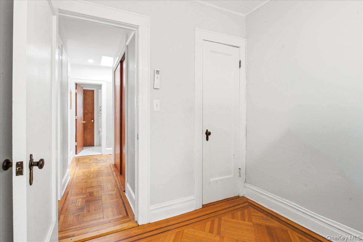 Single Family 67th Road Queens, NY 11374, MLS-1033434-32