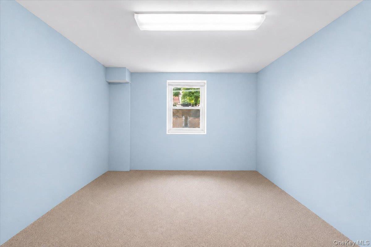 Single Family 67th Road Queens, NY 11374, MLS-1033434-39