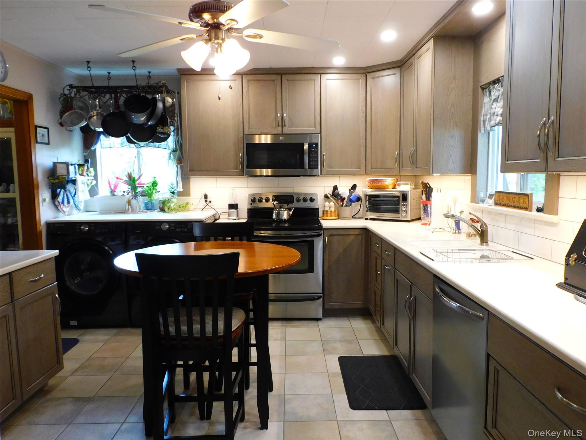 Single Family Kelly Avenue  Sullivan County, NY 12754, MLS-1033436-16