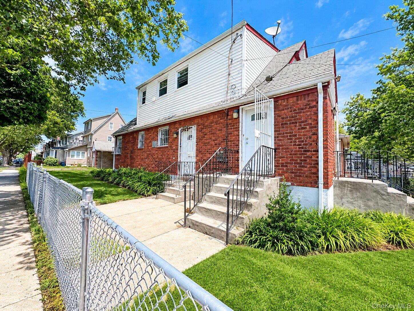 Single Family 115th Avenue Queens, NY 11436, MLS-1033440-3