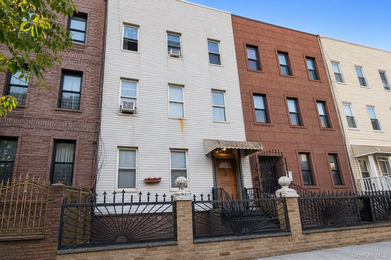 Single Family Schaefer Street  Brooklyn, NY 11207, MLS-1033450-8
