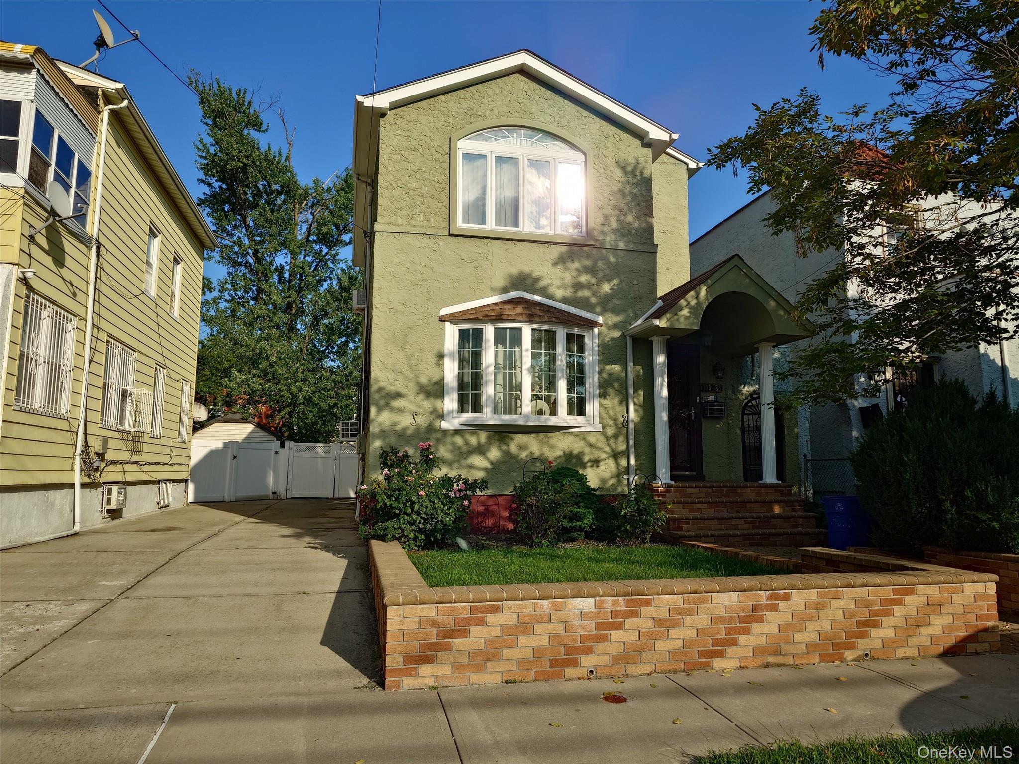 Single Family 233rd Street  Queens, NY 11422, MLS-1033453-27