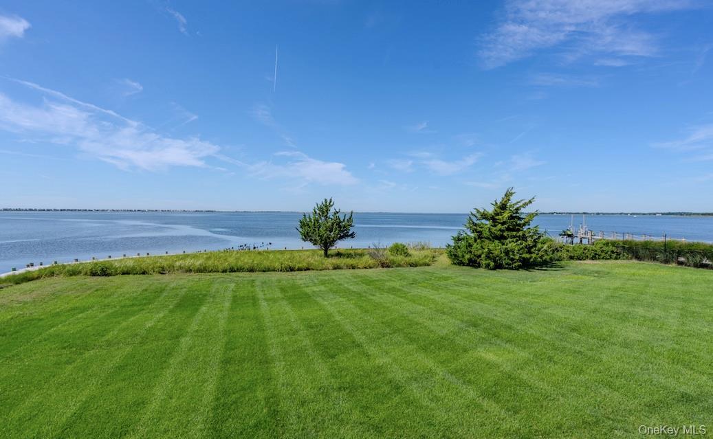 Single Family Cricket Path Suffolk County, NY 11960, MLS-1033478-24