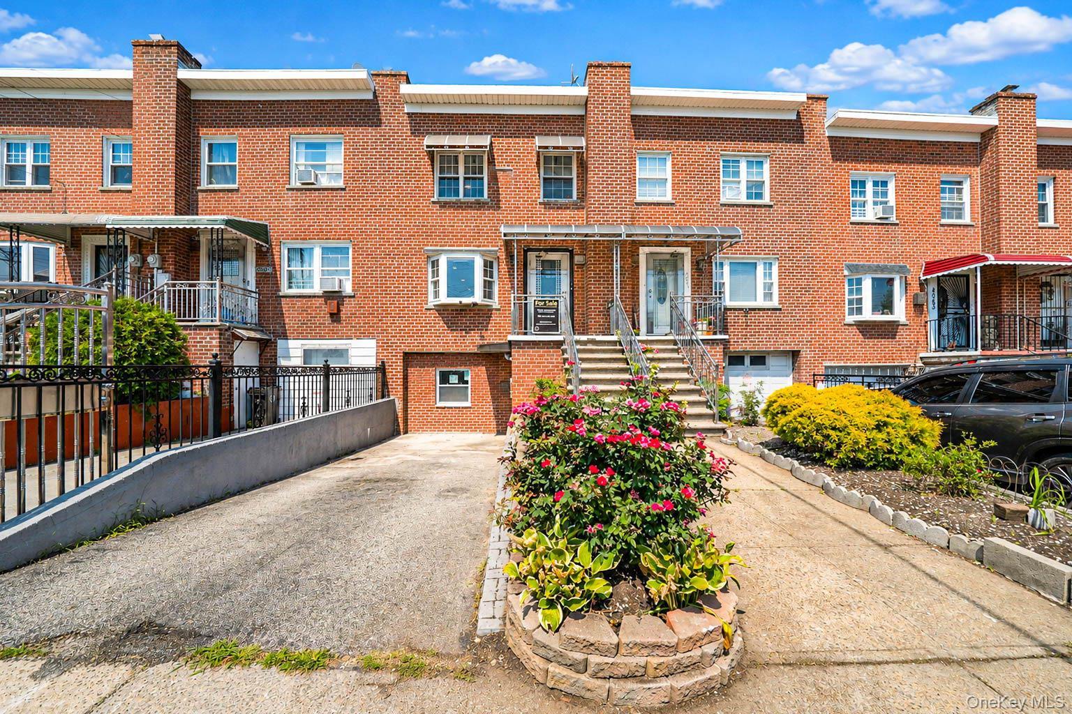 Single Family Paulding Avenue Bronx, NY 10466, MLS-1033479-41