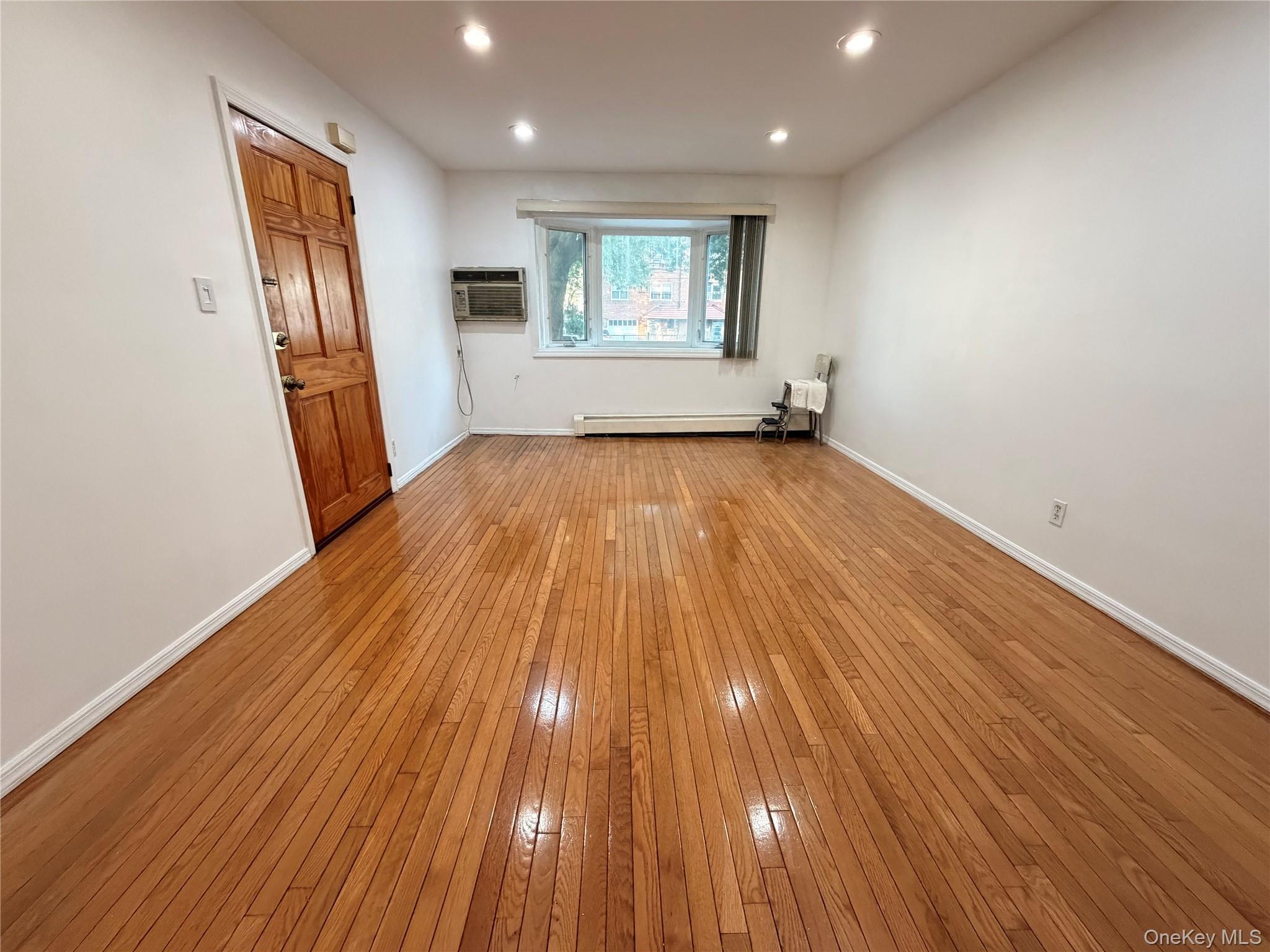 Single Family Junction Boulevard Queens, NY 11373, MLS-1033483-2