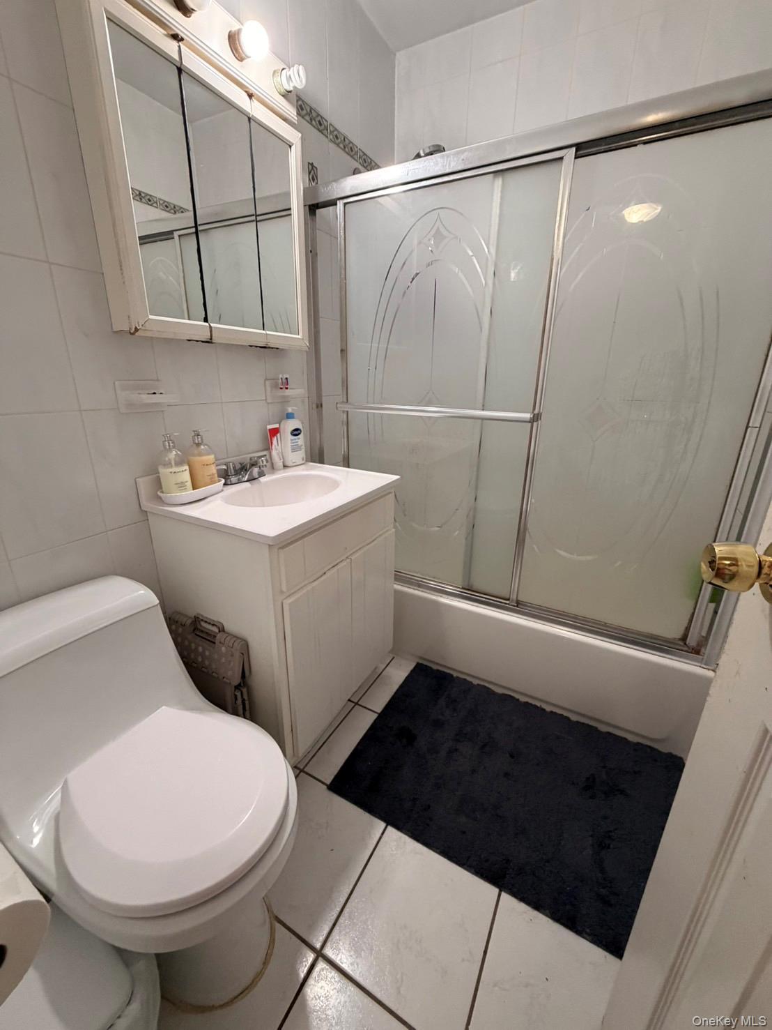 Single Family Junction Boulevard Queens, NY 11373, MLS-1033483-8