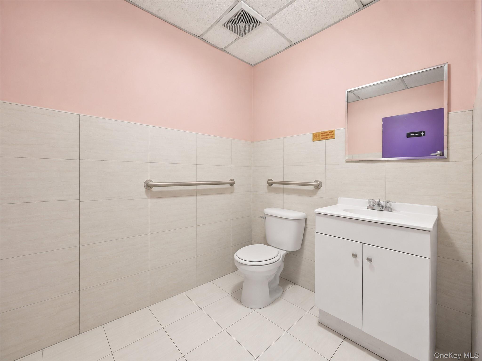 Single Family Myrtle Avenue Queens, NY 11385, MLS-1033485-14