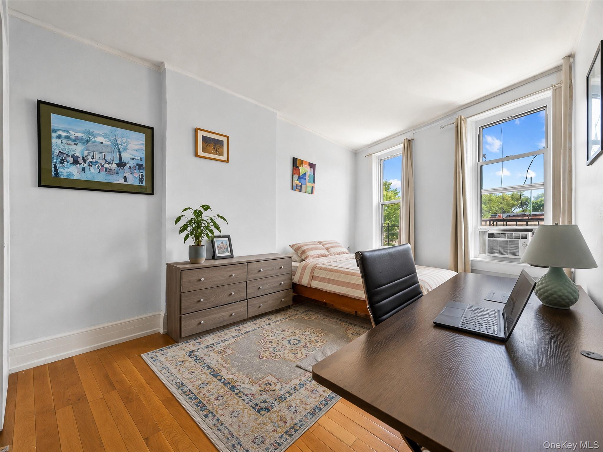 Single Family Myrtle Avenue Queens, NY 11385, MLS-1033485-6