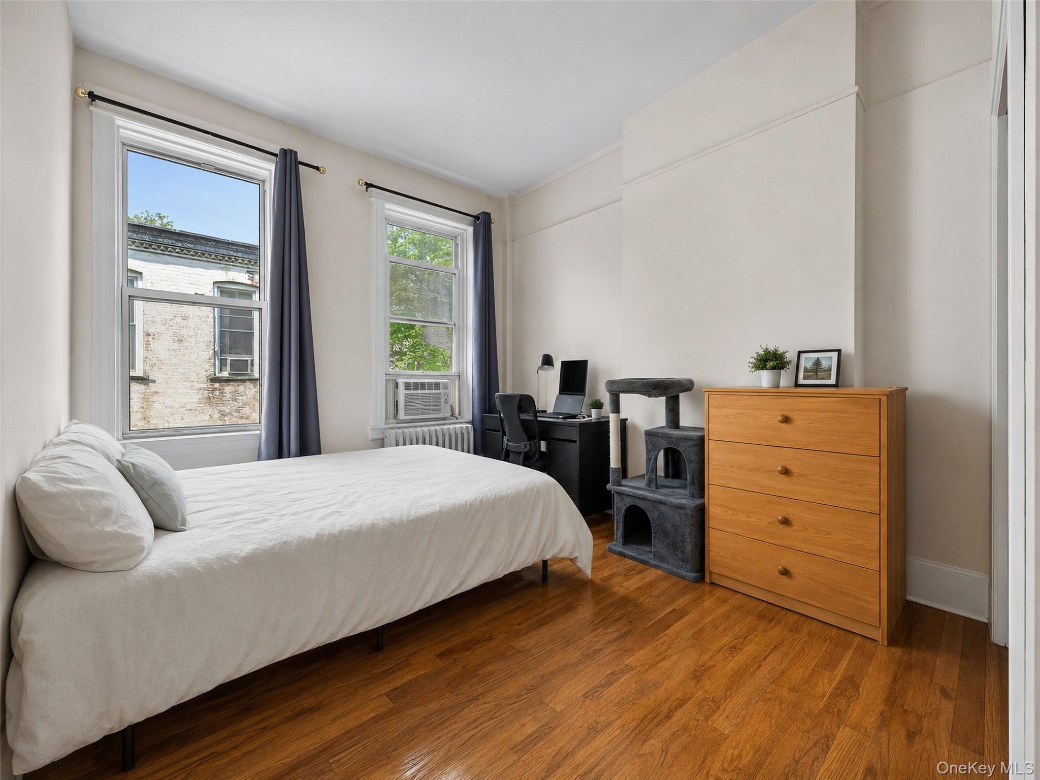 Single Family Myrtle Avenue Queens, NY 11385, MLS-1033485-7