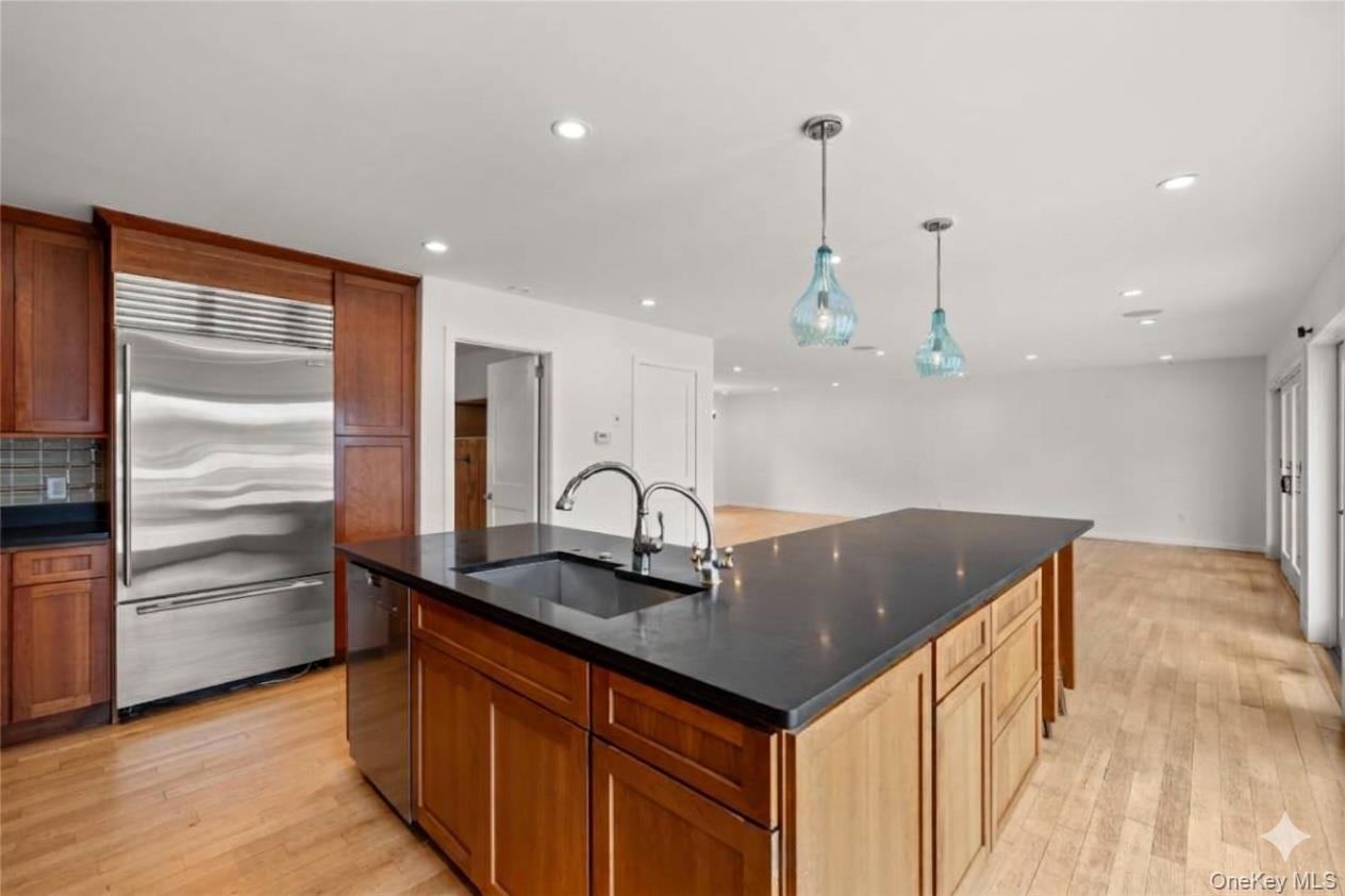 Single Family Bayview Avenue  Suffolk County, NY 11751, MLS-1033491-12