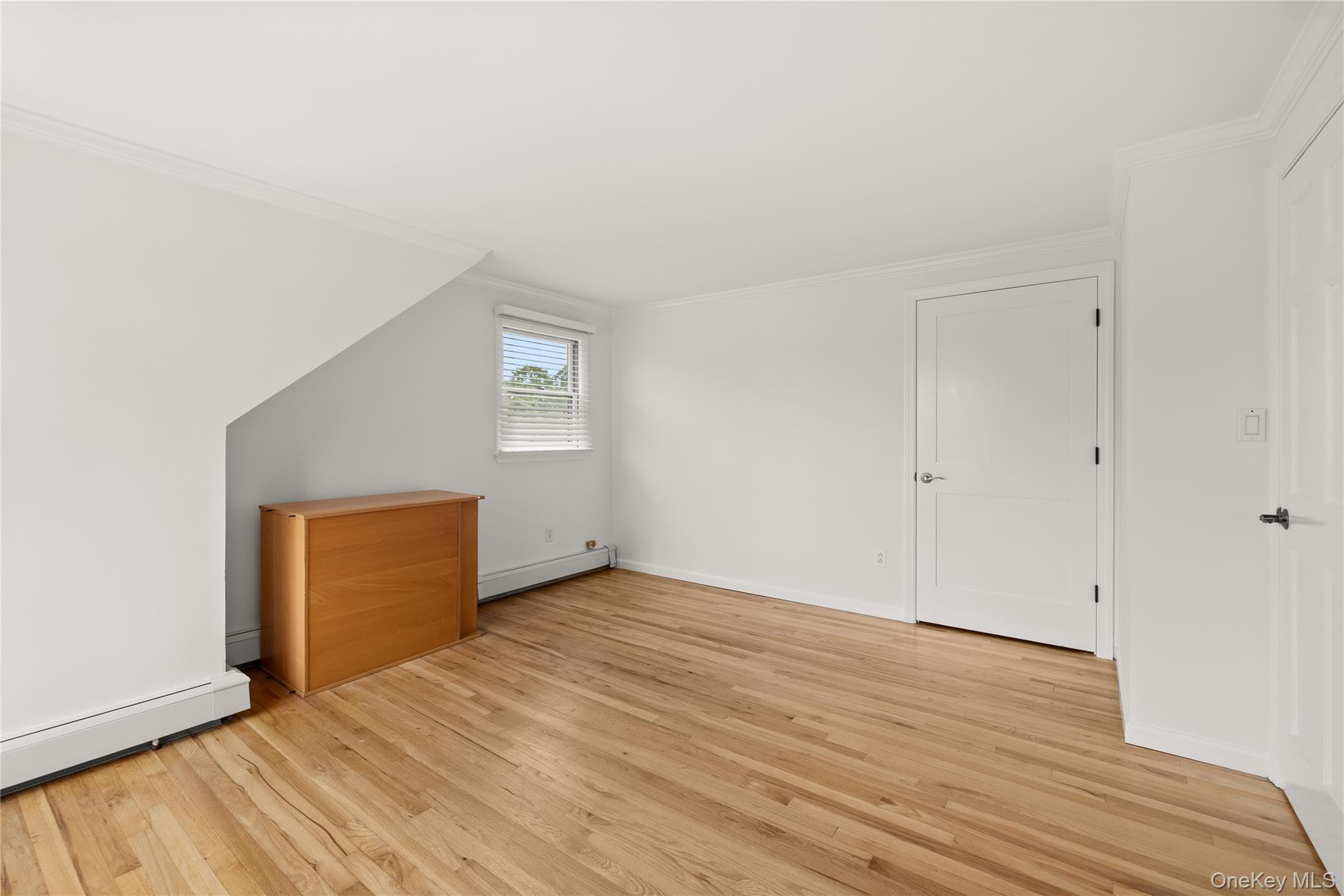 Single Family Bayview Avenue  Suffolk County, NY 11751, MLS-1033491-33