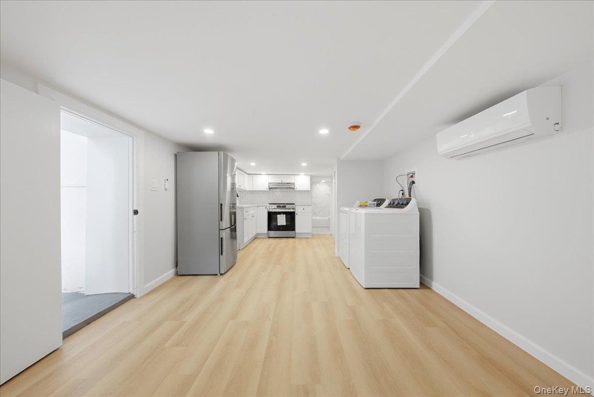 Single Family 154th Street Queens, NY 11434, MLS-1033492-24
