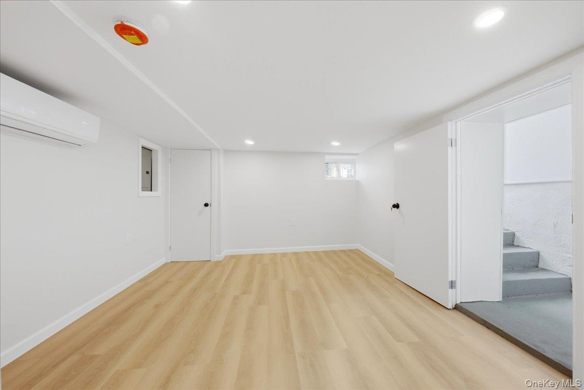 Single Family 154th Street Queens, NY 11434, MLS-1033492-26