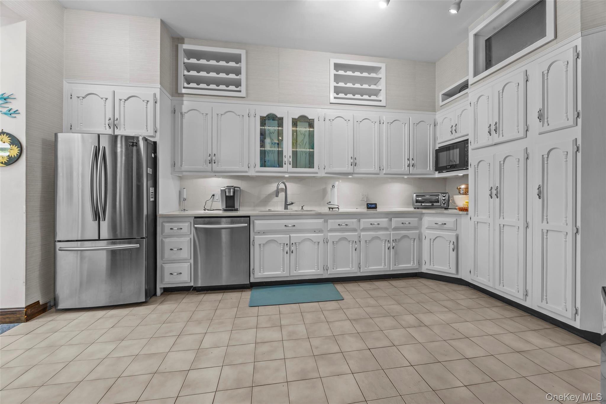 Single Family Beach 137th Street  Queens, NY 11694, MLS-1033528-15