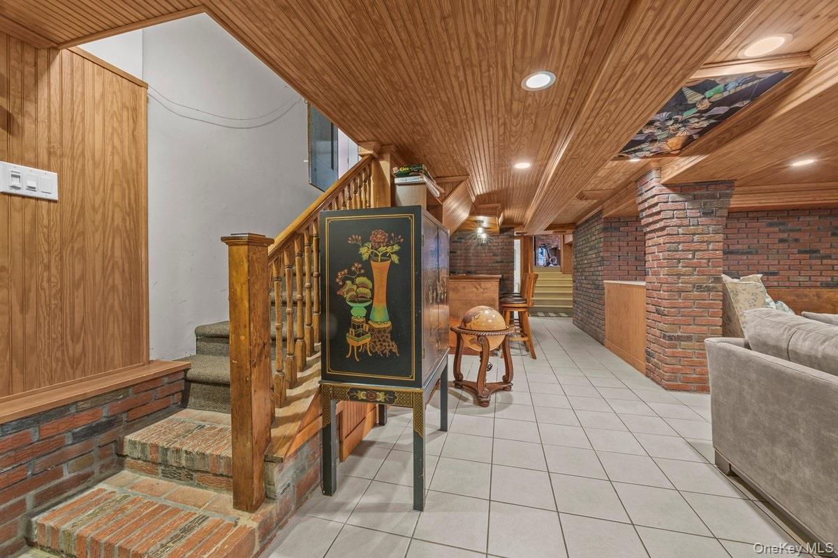 Single Family Beach 137th Street  Queens, NY 11694, MLS-1033528-35