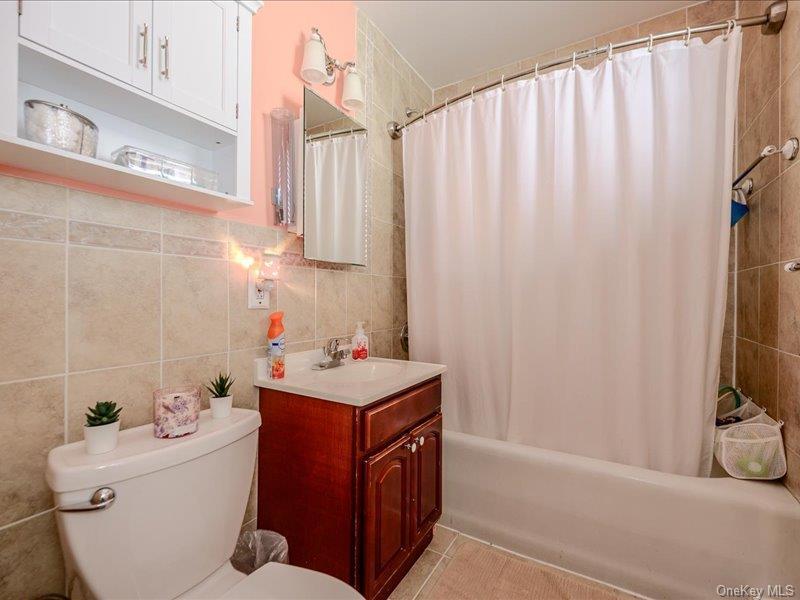Single Family Edison Avenue Bronx, NY 10465, MLS-1033555-12