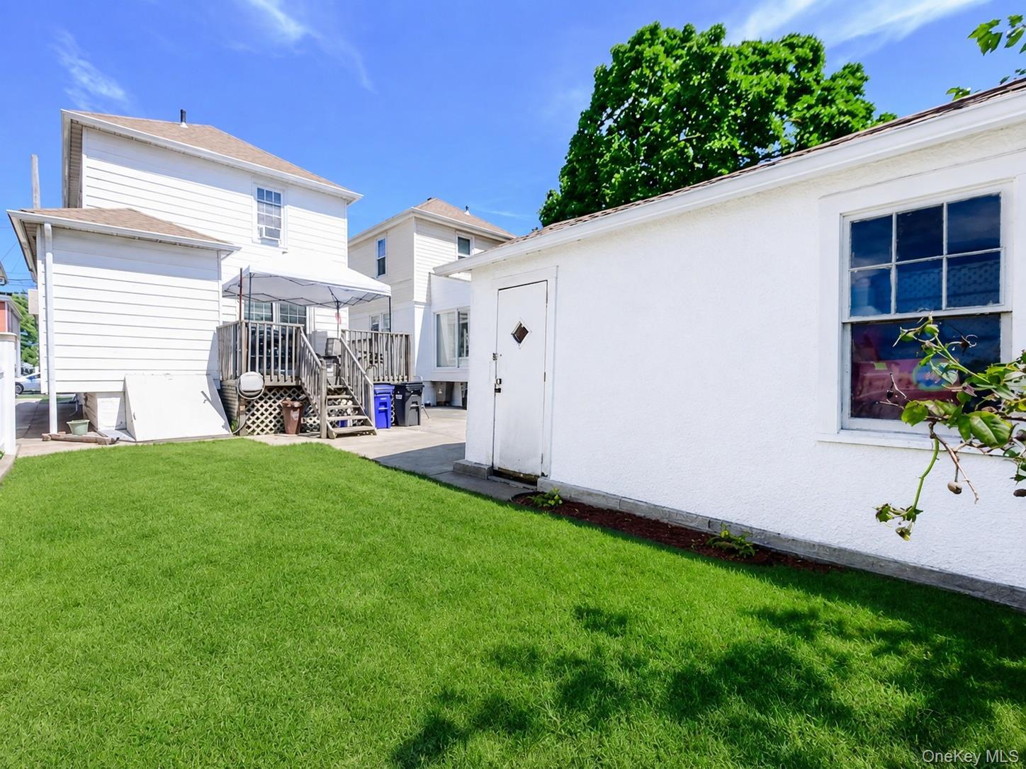 Single Family Edison Avenue Bronx, NY 10465, MLS-1033555-23