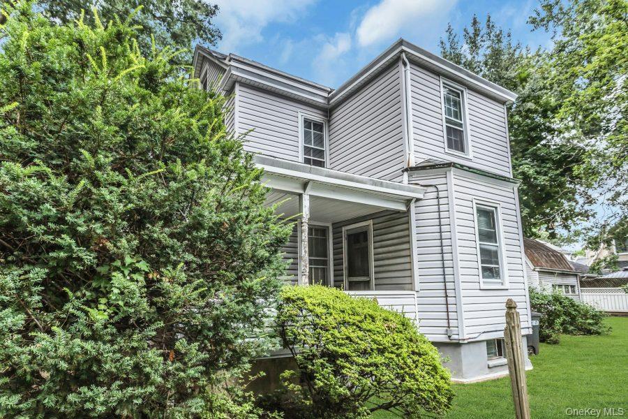 Single Family Emerson Avenue  Nassau County, NY 11001, MLS-1033558-2