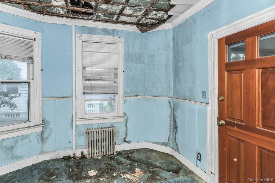 Single Family Emerson Avenue  Nassau County, NY 11001, MLS-1033558-5