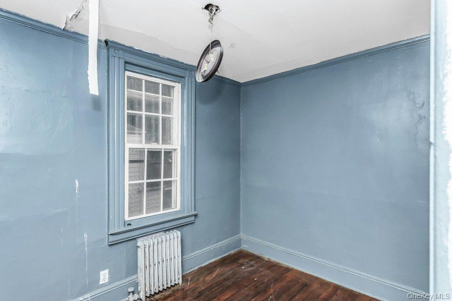 Single Family Emerson Avenue  Nassau County, NY 11001, MLS-1033558-8