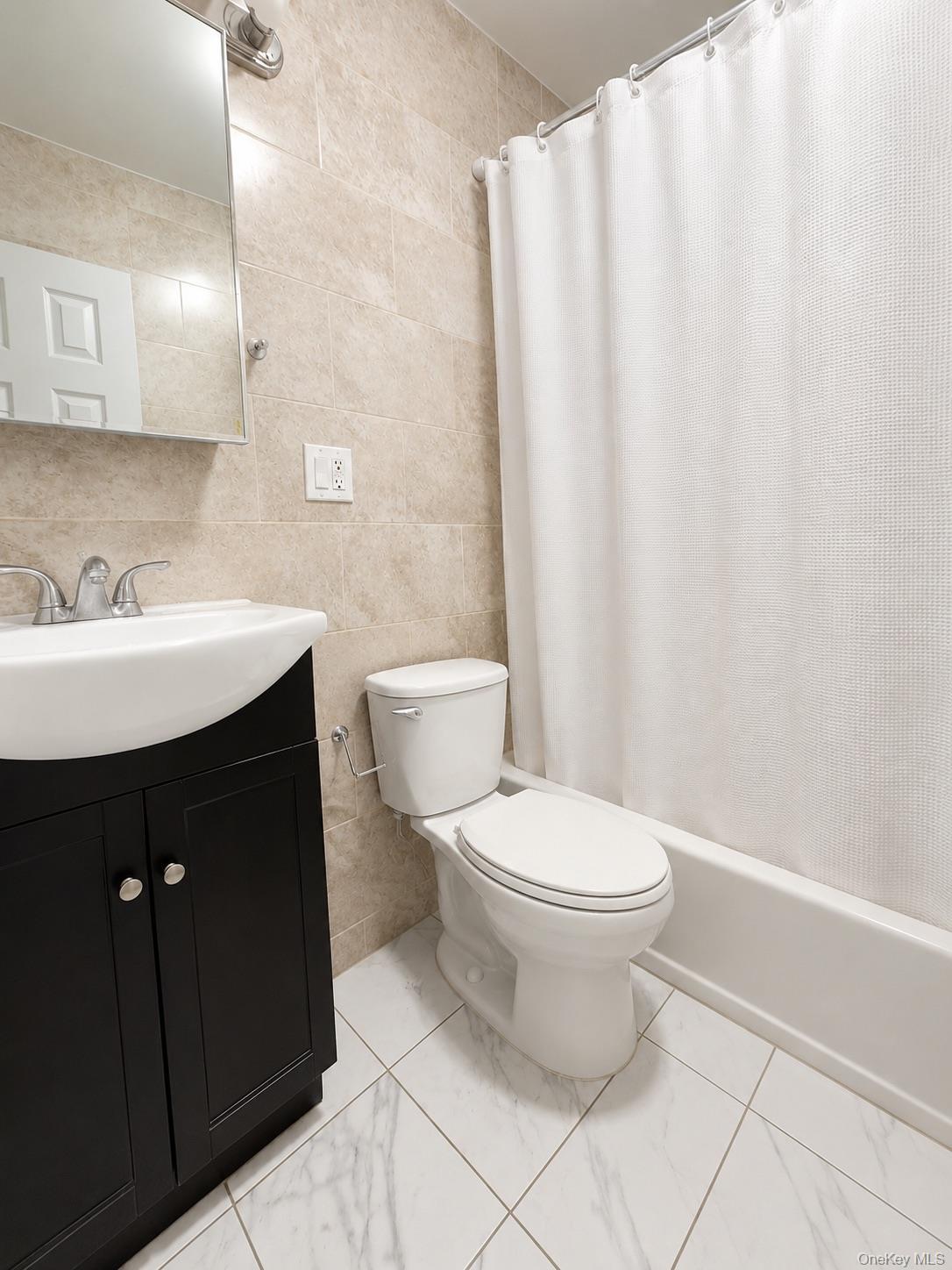 Single Family 89th Avenue Queens, NY 11421, MLS-1033561-6