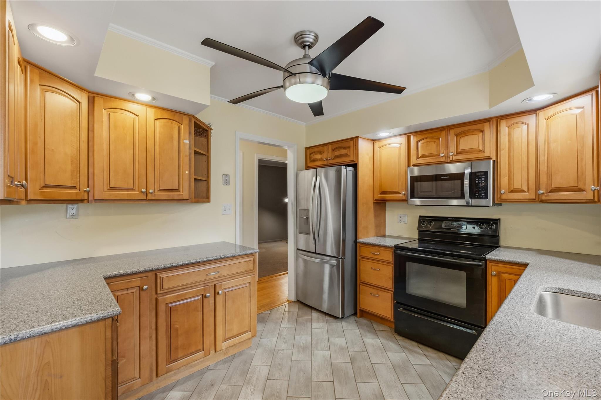 Single Family Broadview Road Dutchess County, NY 12603, MLS-1033564-19