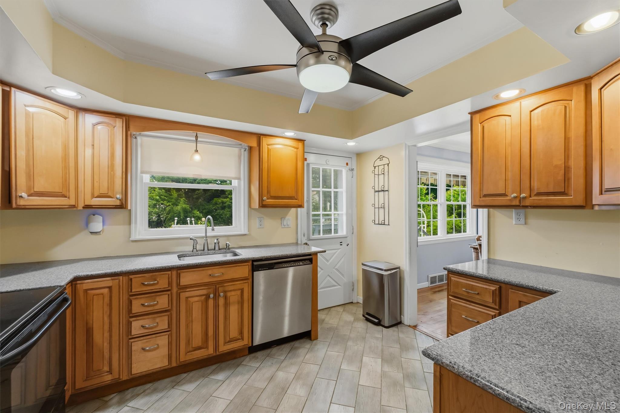 Single Family Broadview Road Dutchess County, NY 12603, MLS-1033564-21