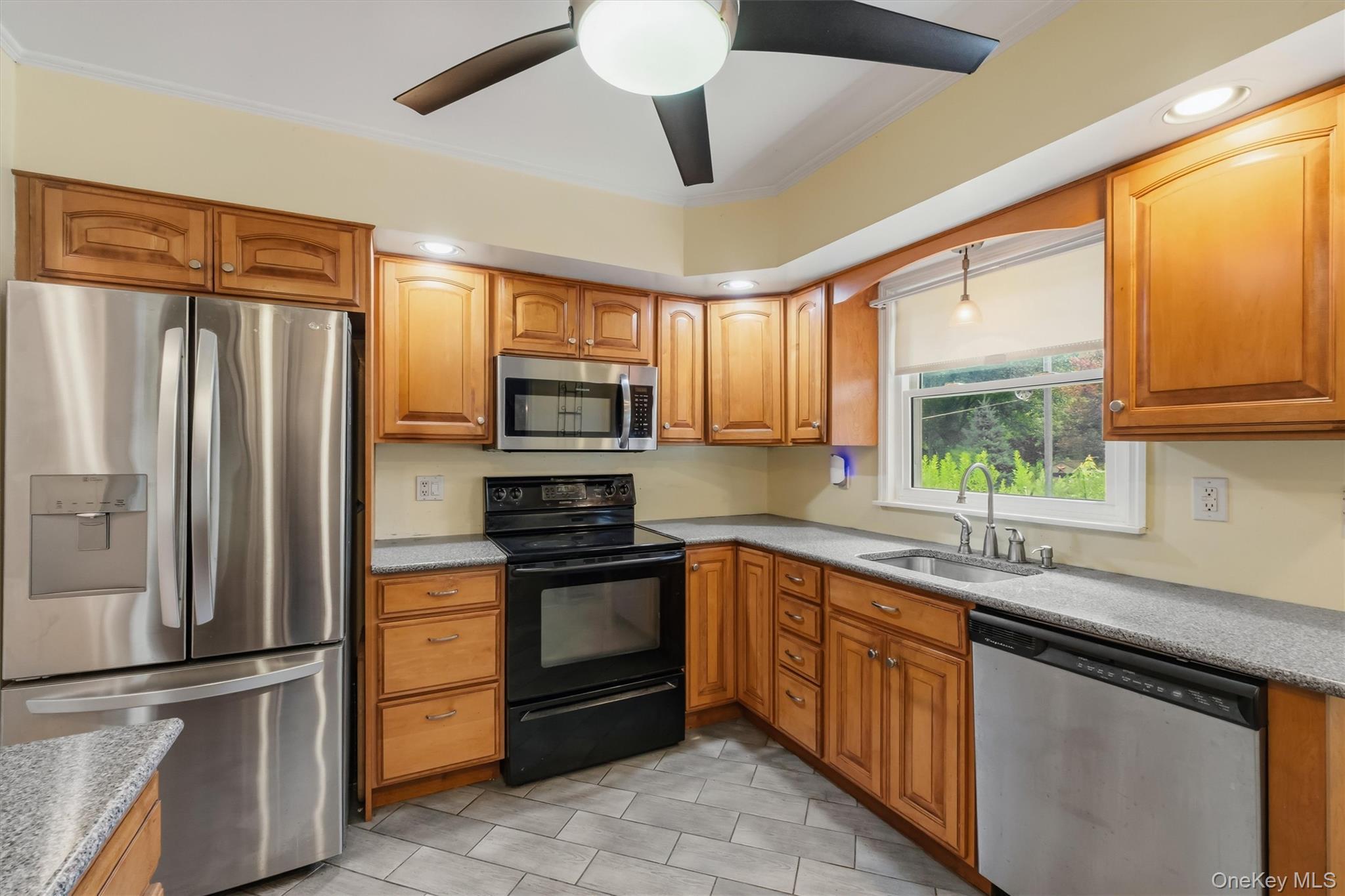 Single Family Broadview Road Dutchess County, NY 12603, MLS-1033564-22